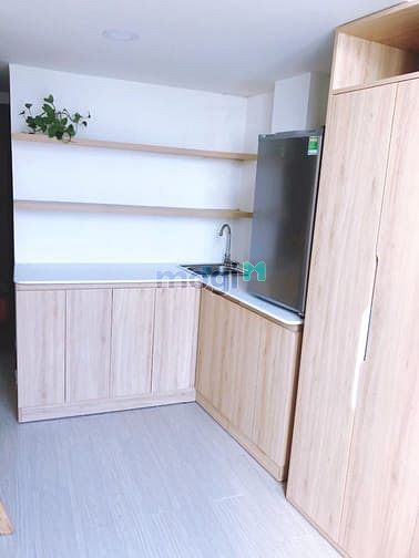 Hình ảnh Căn Hộ Duplex Mini Xinh Xắn Ban Công và cửa sổ  Bến Vân Đồn Q4