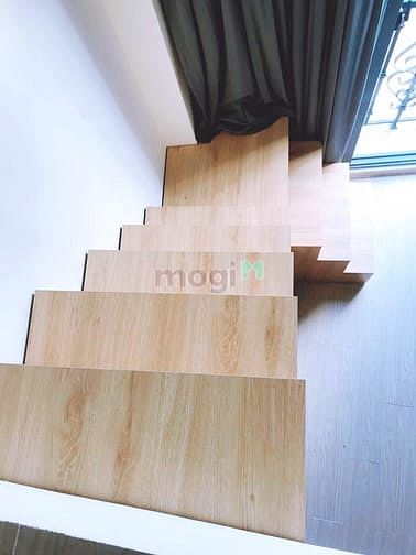 Hình ảnh Căn Hộ Duplex Mini Xinh Xắn Ban Công và cửa sổ  Bến Vân Đồn Q4