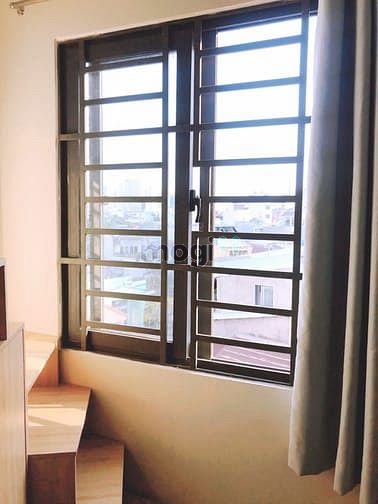 Hình ảnh Căn Hộ Duplex Mini Xinh Xắn Ban Công và cửa sổ  Bến Vân Đồn Q4