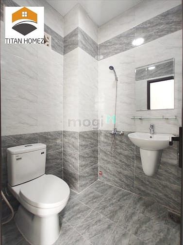 Hình ảnh Căn Hộ Studio Ban Công Thoáng Mát Xóm Chiếu Q4