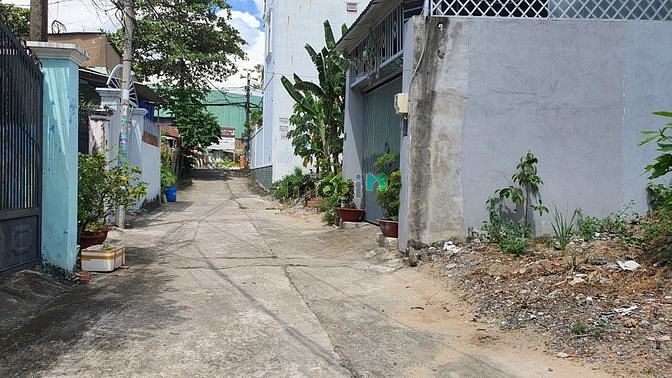 Hình ảnh Đất DT : 4,3x23,5=100m2 Hẻm 105, đường Trương Văn Hải, Tăng Nhơn Phú B