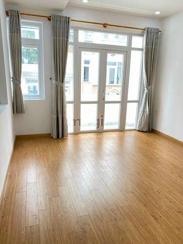 Hình ảnh Siêu phẩm VIP sát mặt tiền Lê Văn Thọ HXT TL cho khách thiện chí