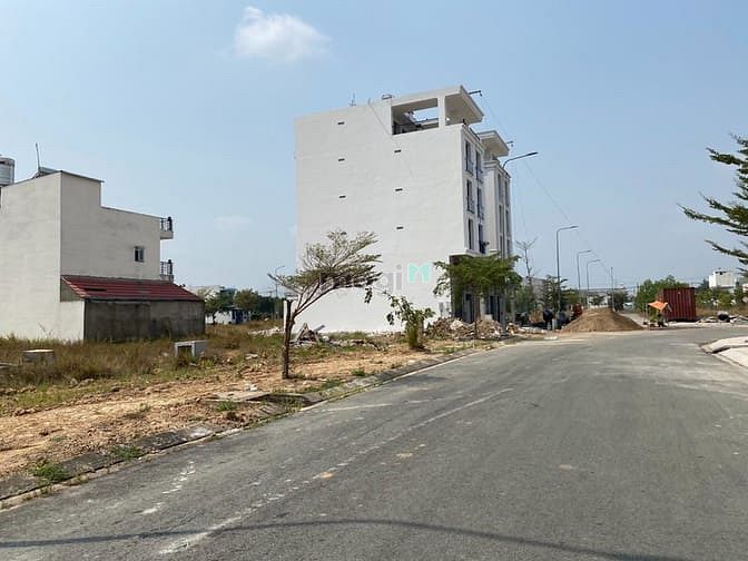 Hình ảnh Bán Đất Biệt thự Trần Văn Giàu 10x17.5m KDC Tên Lửa II,Sổ Hồng Riêng