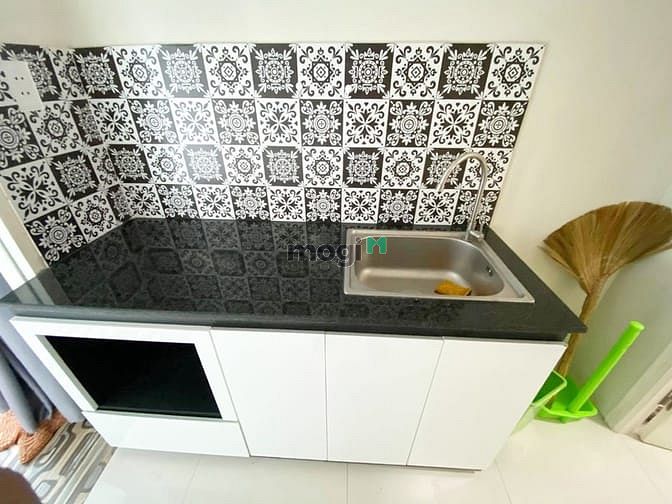Hình ảnh Mb6623 nạp rút nhanh chóng 2 phòng ngủ,studio,ban công gần Phan Xích Long ,Phú Nhuận.