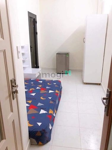Hình ảnh Phòng trọ Trần Hưng Đạo quận 1 có ban công