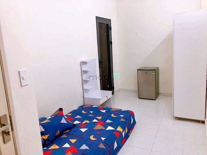 Hình ảnh Phòng trọ Trần Hưng Đạo quận 1 có ban công