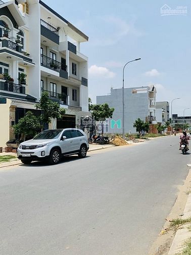 Hình ảnh Kẹt tiền nên cần bán gấp lô đất 85m2 nằm trên đường võ văn vân