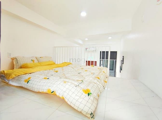 Hình ảnh CHDV Gác lửng ngay ngã tư Bảy Hiền - FULL nội thất