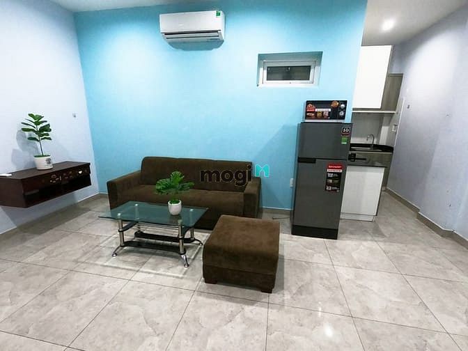 Hình ảnh CHDV Phòng ngủ lớn - Sofa ngoài phòng khách
