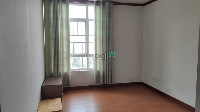 Hình ảnh Cho thuê CH Hoàng Anh Giai Việt, Q8 - 115m2,2PN, 2WC, Full nội thất.