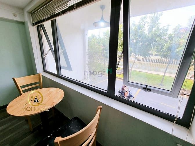 Hình ảnh Phòng Q3 - studio ban công rộng 30m2 - view ngắm sông .
