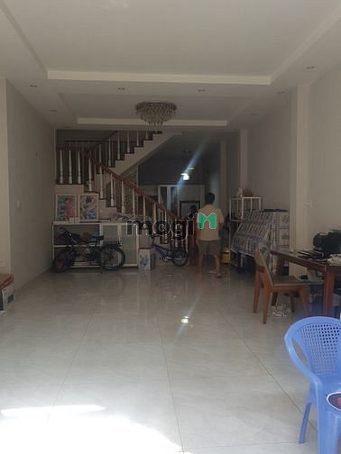 Hình ảnh cho thuê nhà đường A4, phường 12 tân bình, 5x20m, 2 lầu
