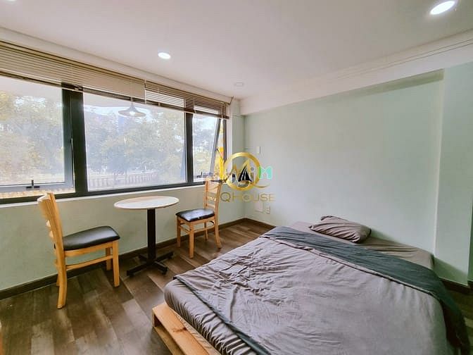 Hình ảnh Phòng Q3 - studio ban công rộng 30m2 - view ngắm sông .