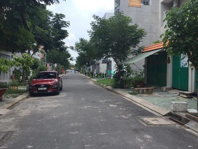 Hình ảnh BÁN GẤP LÔ ĐẤT 5mx20m, DTCN: 100m2, đường 12m Đặng Thùy Trâm (Trục 30)