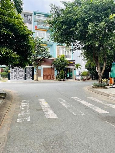 Hình ảnh Đất mặt tiền kinh doanh ngay Areco Linh Tây Thủ Đức, 110m2 ngang 5 đẹp