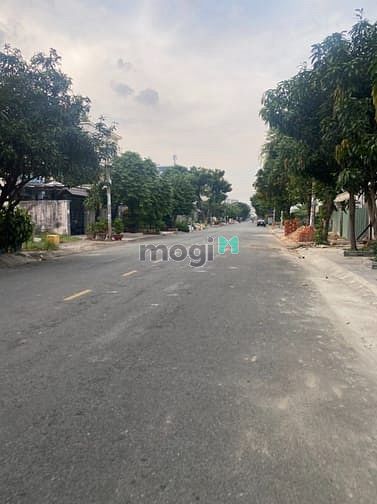 Hình ảnh cần bán gấp đất thổ cư (85m2) cách vòng xoay trần văn giàu 100m