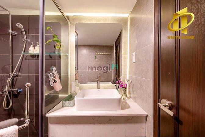 Hình ảnh Duplex-Full nội thất-Gần Ngã tư Hàng Xanh-Nguyễn Cửu Vân
