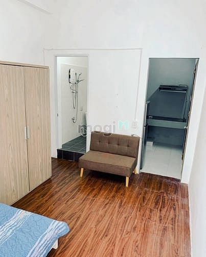 Hình ảnh Studio-Full nội thất_ban công-Gần Ngã tư Hàng Xanh-Nguyễn Cửu Vân