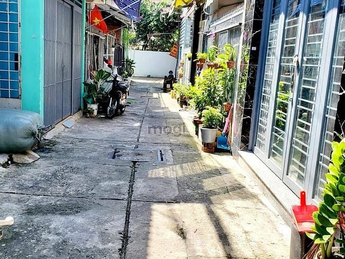 Hình ảnh Bán nhà hẻm 3m Nguyễn Sơn, 36m2 chỉ 2.7 tỷ.