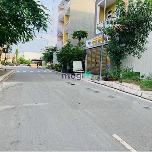 Hình ảnh Bán gấp nền đất 84m2 BÌNH TÂN- ngay Bách hóa Xanh- Sổ Riêng