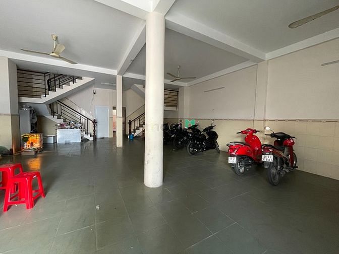 Hình ảnh Nhà cho thuê Tên Lửa ngang 8m , 2.5 tấm , cầu thang cuối nhà