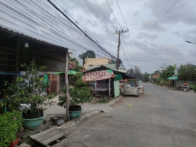 Hình ảnh Bán đất mặt tiền 832 củ ngay chợ, trường học