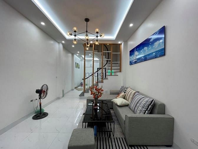 Hình ảnh Cần bán gấp căn 4 tầng Thụy Khuê 33m