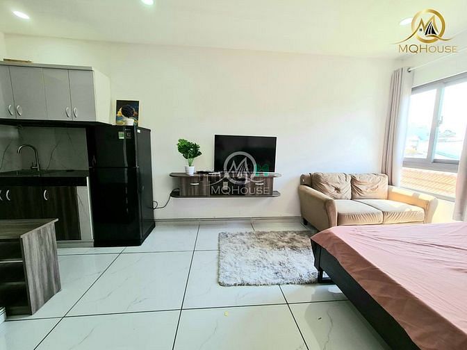 Hình ảnh << MQHouse.vn > CHDV cửa sổ ban công từ 5tr_Ngay Phan Đăng Lưu