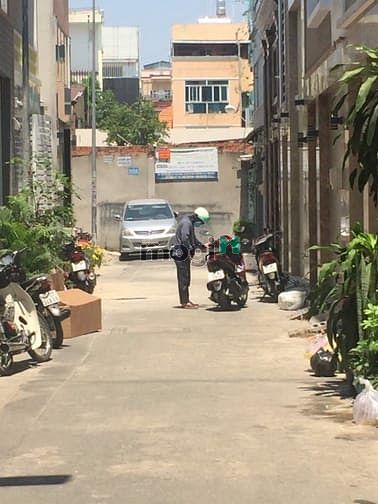 Hình ảnh Bán Lô Đất Lạc Long Quân, Tặng Gpxd 4 Tấm, 44 M2 Chỉ 6 Tỷ 5