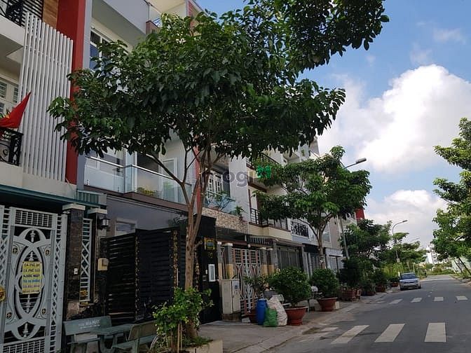 Hình ảnh Bán Đất Thổ Cư MT Đường Số 7 - Trần Văn Giàu 100m2 Liền Kề Aeon Mall