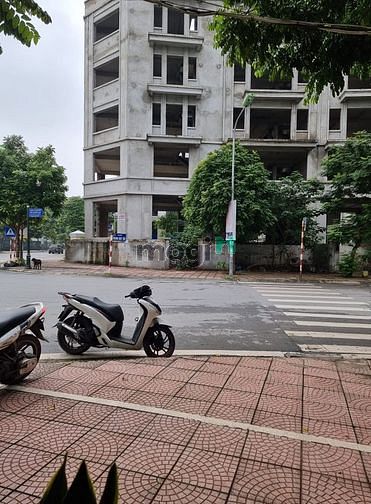 Hình ảnh Bán 160m2 đất Lâm Hạ, MT 7.5m đường 3 Oto tránh 19,5 tỷ có TL