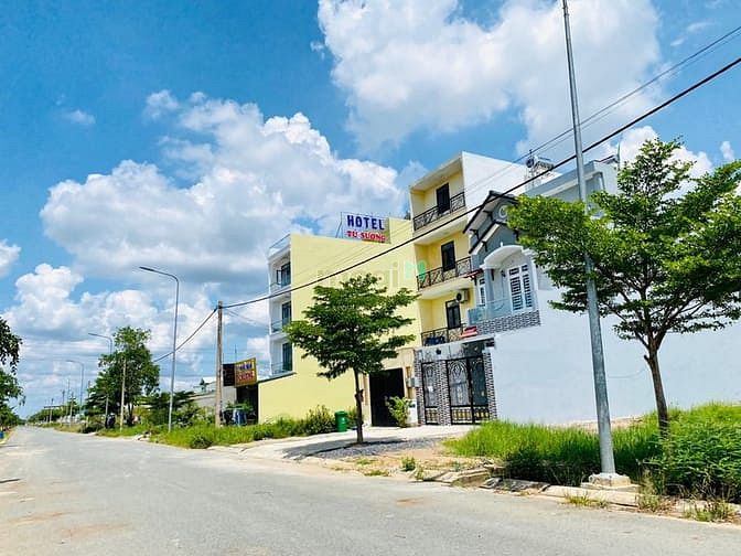 Hình ảnh Bán Lỗ Miếng Đất 260m2 Thổ Cư, Sổ Hồng Khu Chợ Dân Đông Sát Trường Học