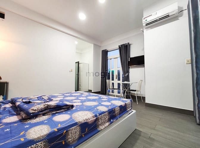 Hình ảnh Căn Hộ Ban Công Full Nội Thất Ngay Bùng Binh Trung Sơn