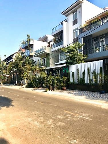 Hình ảnh Sang lô góc 100m2 2MT view chợ và KDC hiện hữu.