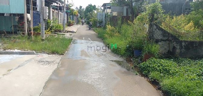 Hình ảnh Bán đất đẹp gần chợ Long Hoa 9×22