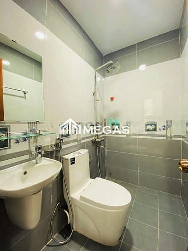 Hình ảnh Căn Hộ Dịch vụ đầy đủ nội thất gần Etown Cộng Hòa