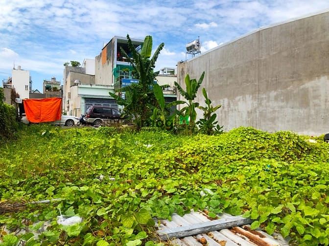 Hình ảnh Sở hữu lô đất vị trí vàng hẻm 413 lê văn quới, dt: 52m2, giá: 5.5 tỷ.
