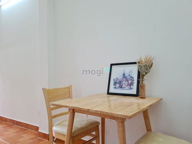 Hình ảnh CHDV Q3 - 50M2 - Full Nội Thất - Rộng thoáng - Ban Công Xịn Xò