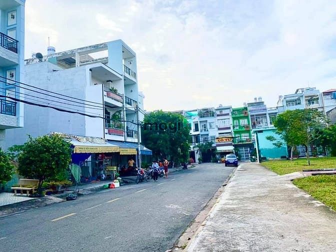 Hình ảnh Đất biệt thự 10x25m, Đường số 8 khu Tên Lửa, vị trí cực đẹp, 250m2