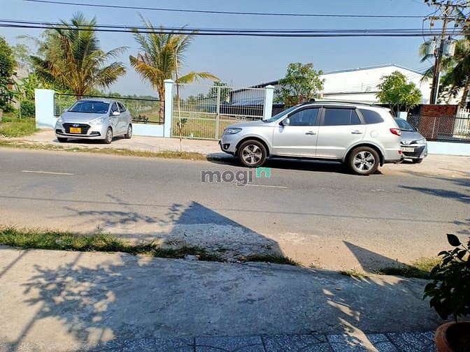 Hình ảnh Bán đất mặt tiền đường Nguyễn Chí Thanh, phường Thới An Đông, quận BT