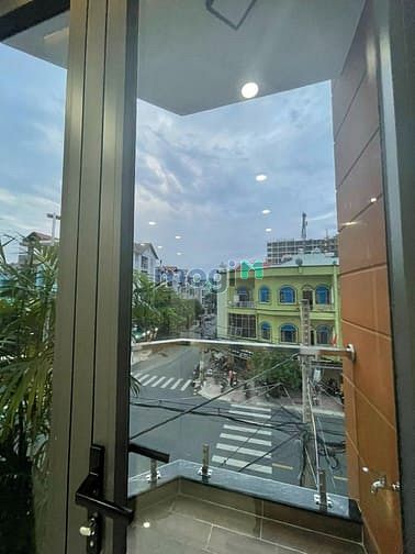 Hình ảnh CHDV Q6 - Studio Bang Công, Cửa Sổ Lớn - Full Nội Thất - Rộng Thoáng
