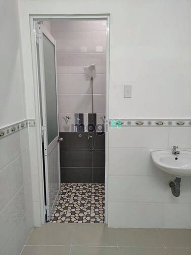 Hình ảnh Bán nhà 2 lầu, Nguyễn Thị Tú, Quận Bình tân