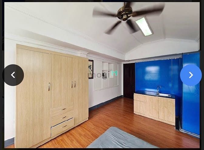 Hình ảnh Cho thuê phòng Q1 30m2 Ban công Hẻm oto