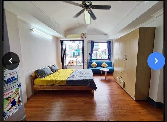 Hình ảnh Cho thuê phòng Q1 30m2 Ban công Hẻm oto