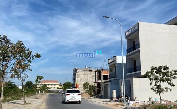 Hình ảnh Cần Bán lại lô đất Thổ Cư 210m2 (10x21m), SHR, kế bên chợ Cầu Xáng