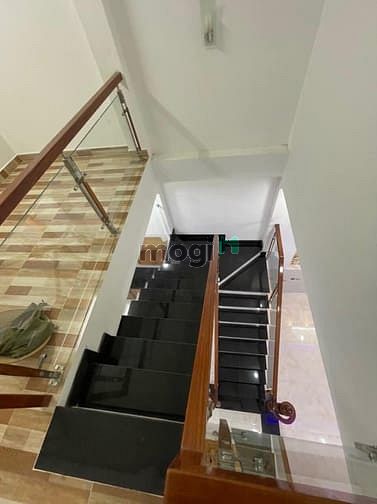 Hình ảnh Bán nhà riêng ngay trung tâm thành phố