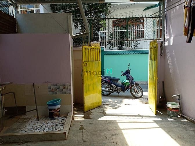 Hình ảnh Nhà làm CHDV, 6 phòng 5 WC, 18 triệu/tháng