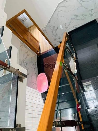 Hình ảnh Siêu Rẻ - ô tô ngủ trong nhà - ST view 360