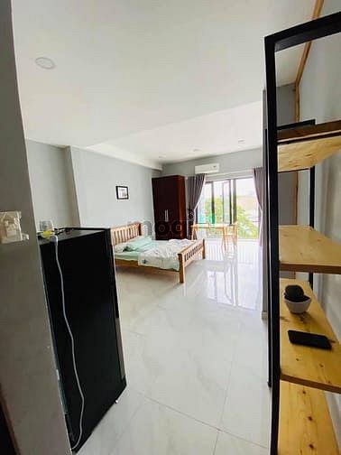 Hình ảnh studio ban công rộng view LandMark 81