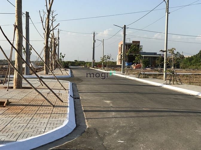 Hình ảnh cần bán gấp lô đất huyện Long Điền,sát QL 44A,có sổ hồng riêng